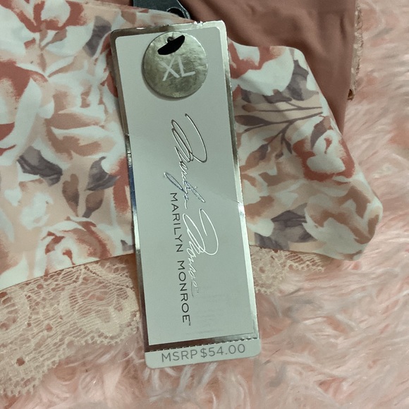 Marilyn Monroe 6 pack Women XL cheeky lace back underwear - Picture 4 of 5